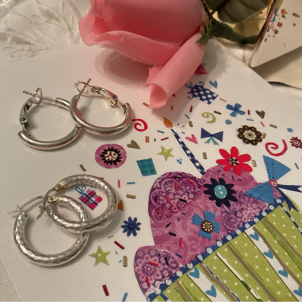 BEAUTIFUL TWO PAIRS OF 925 STERLING SILVER HOOP EARRINGS